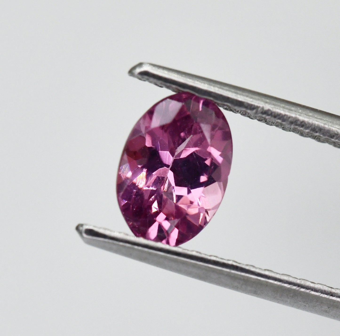 0.97 Carats Spinel from Africa