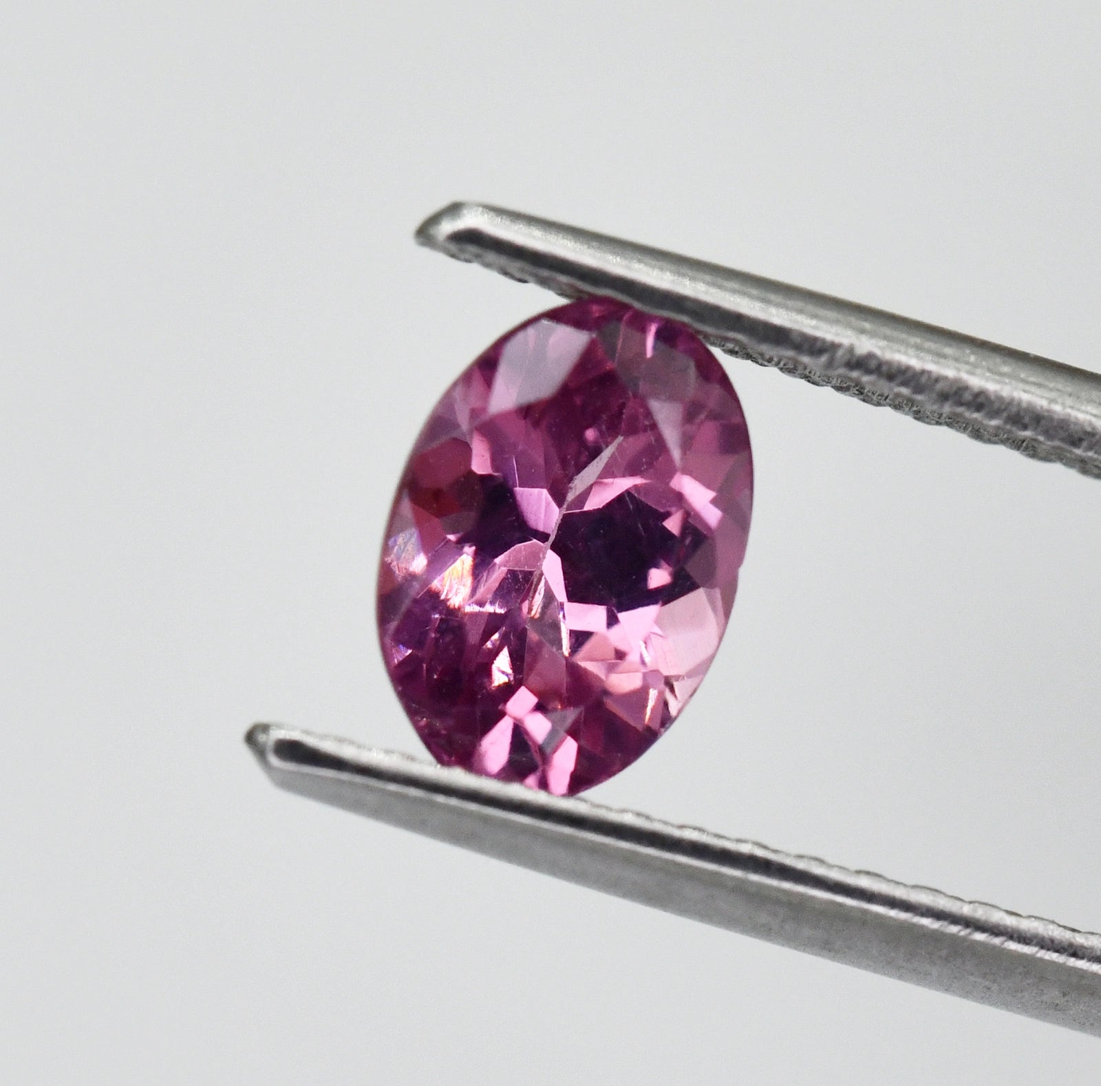 0.97 Carats Spinel from Africa