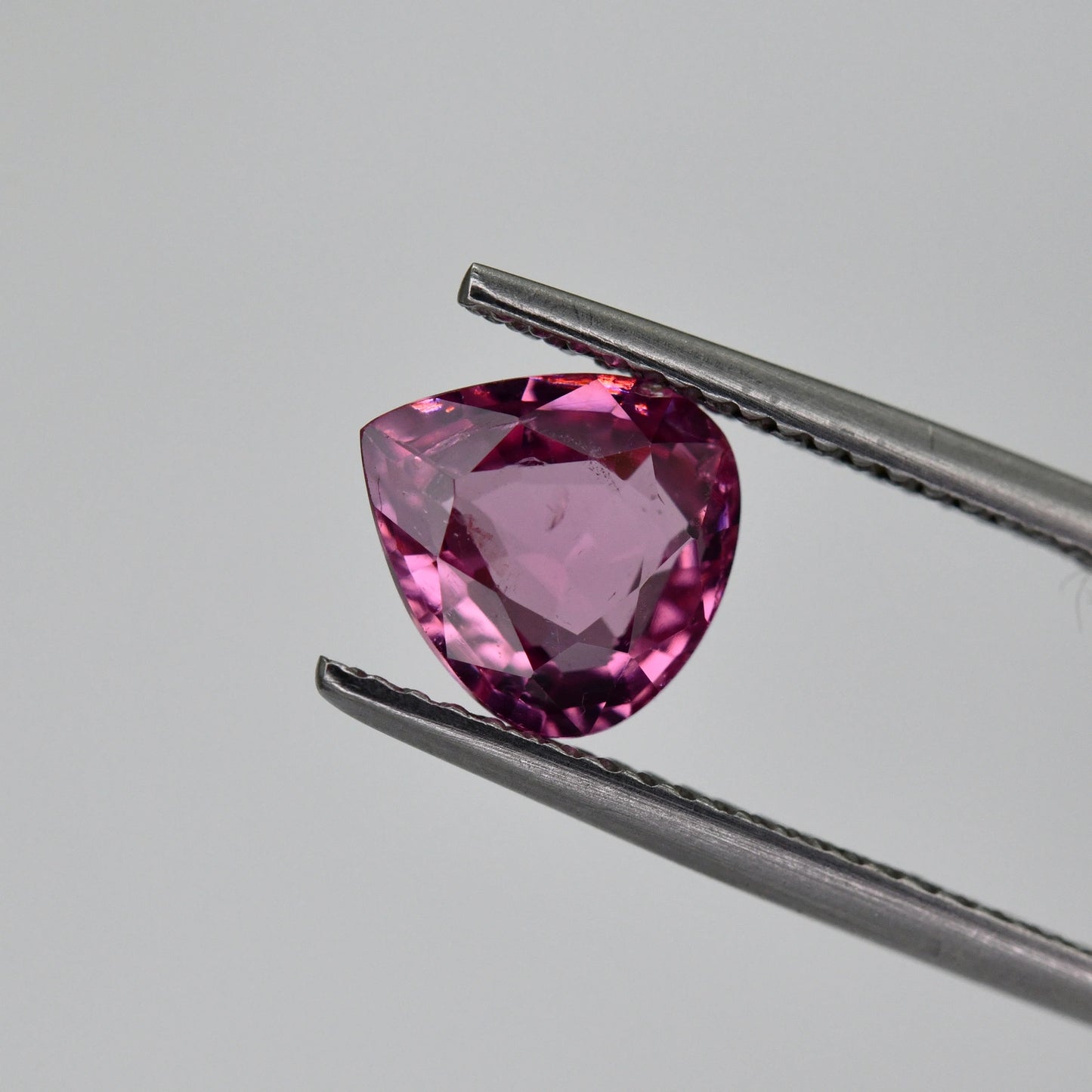 1.93ct Unheated Natural Pink Spinel | VVS1 Tanzanian Pear Cut COBS25