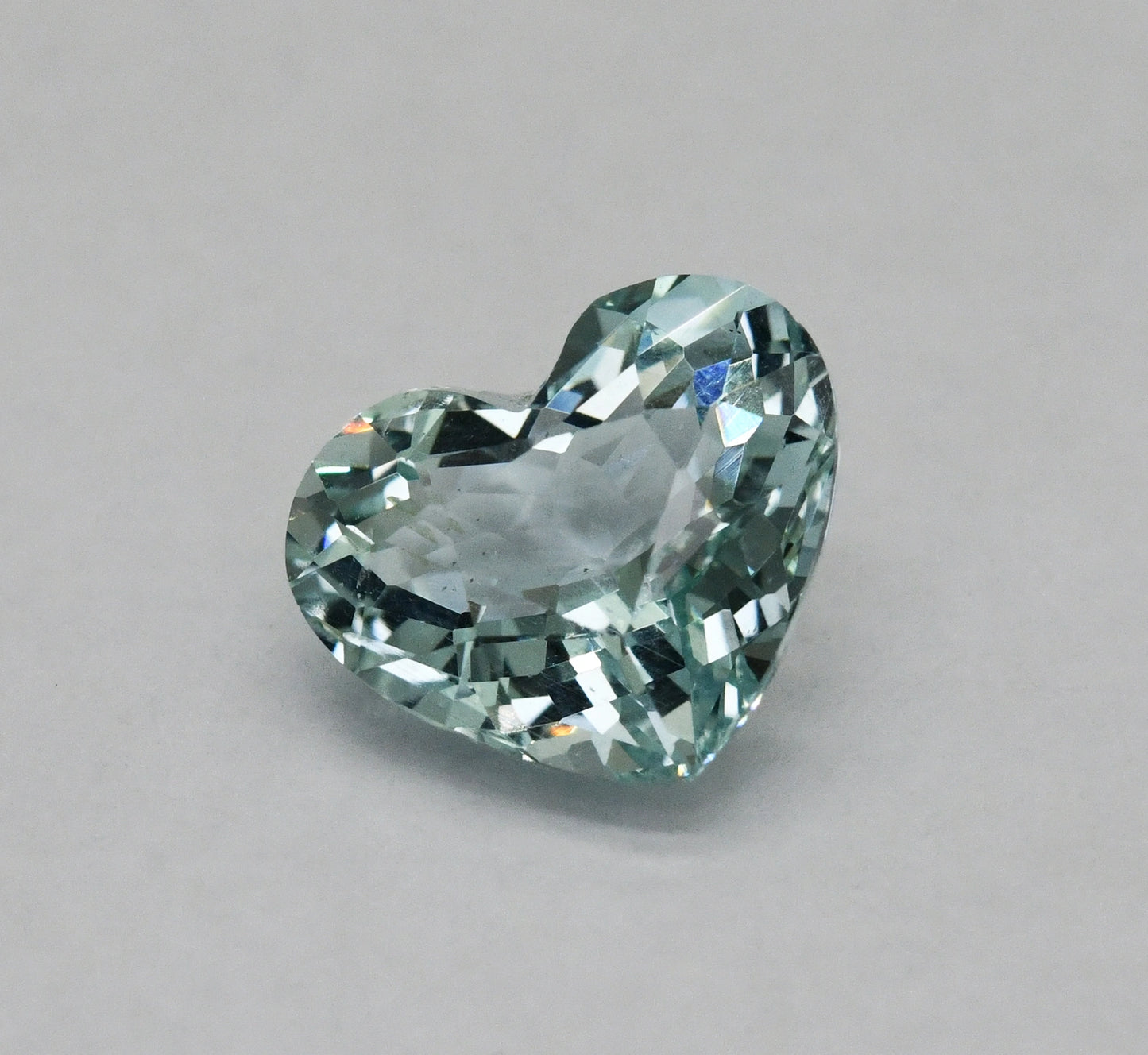 5.20ct Natural Heart Shaped Aquamarine