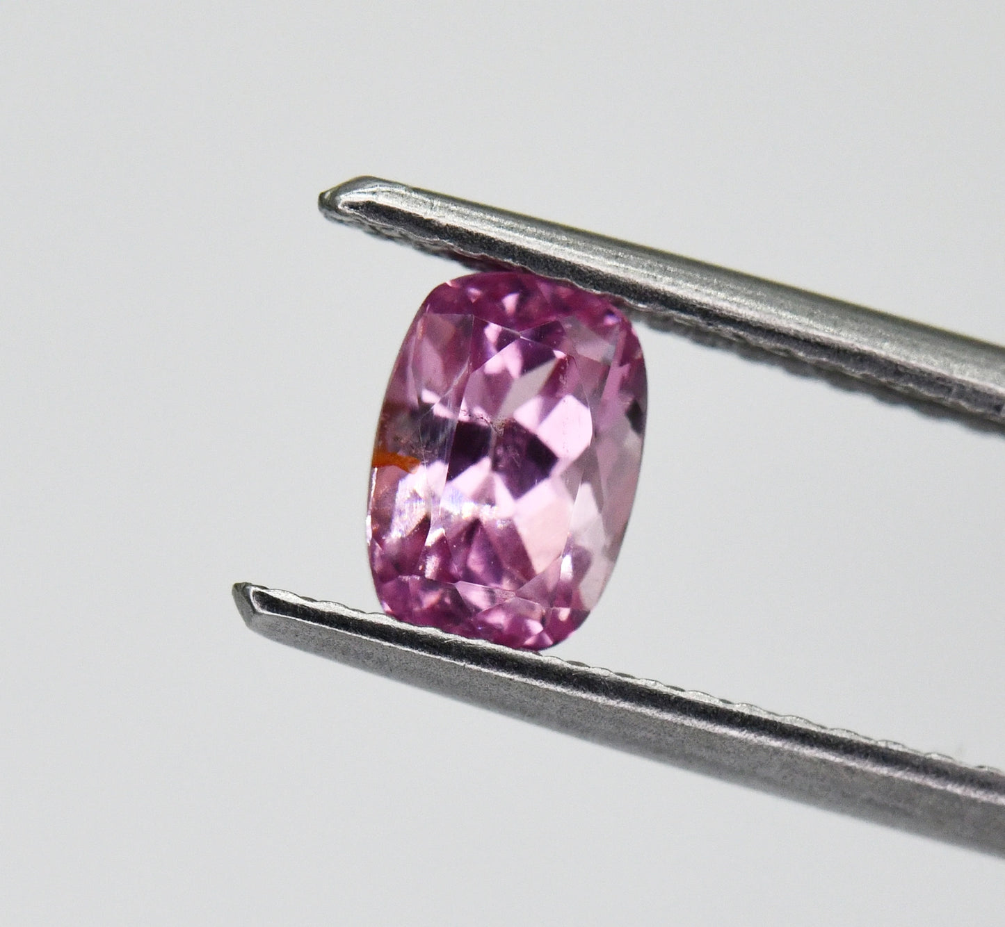1.03ct Natural Pink African Spinel – VVS Cushion Cut Gemstone COBS5