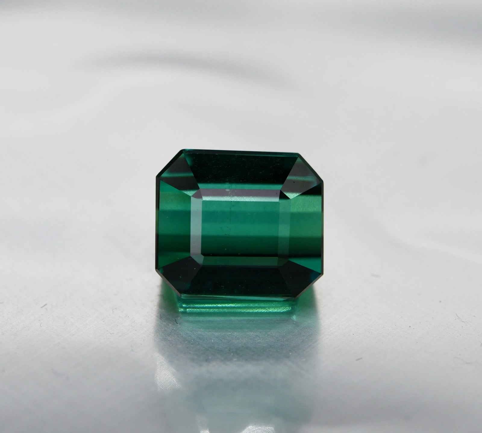 9ct Flawless Bluish Green Tourmaline
