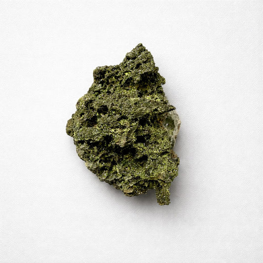 Epidote on Quartz
