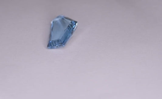 7.94ct Natural Madagascar Aquamarine – Unheated Trillion Cut Gem AQA02