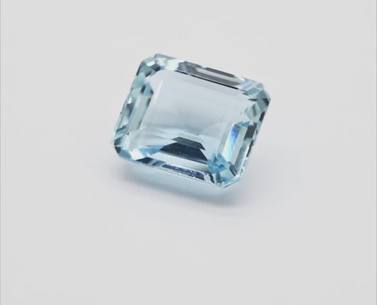 10.22ct Natural Indian Aquamarine – Flawless Cushion Cut Gemstone AQA 01